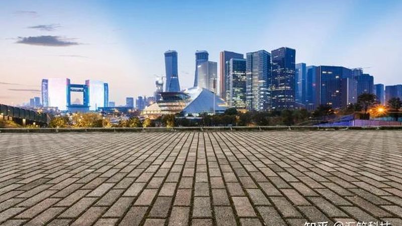 施工电梯施工方案与参数解析：安全高效的关键要素